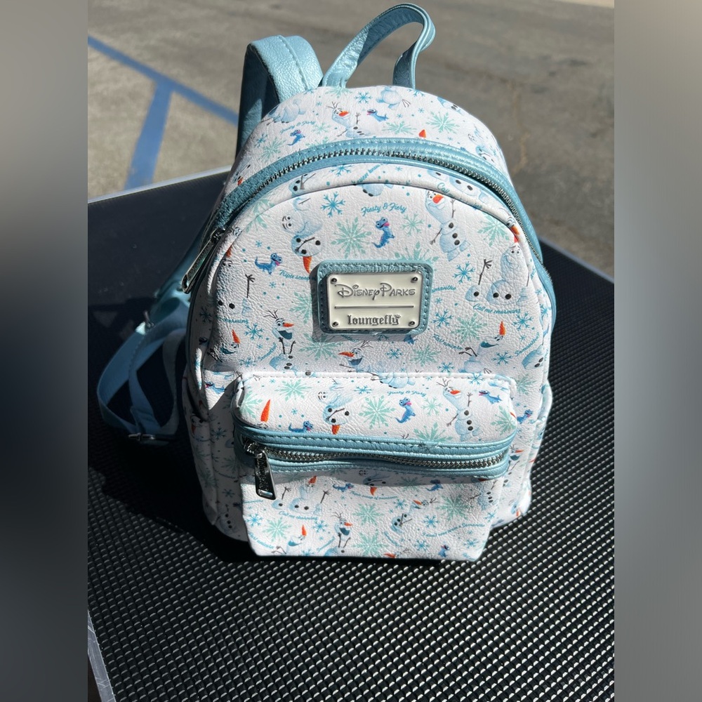 Loungefly Disney Frozen 2 Olaf & Bruni Mini Backpack NWT *RARE* LIMITED EDITION